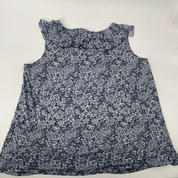 NWOT Lane Bryant 22/24 Blue White Floral Ruffled Sleeveless Blouse Boho Chic - Picture 5 of 10